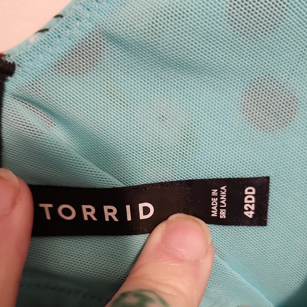 🔥Torrid Wire Free Push Up Print 360° Back Smoothing Light Blue Cherries Floral - Picture 2 of 4